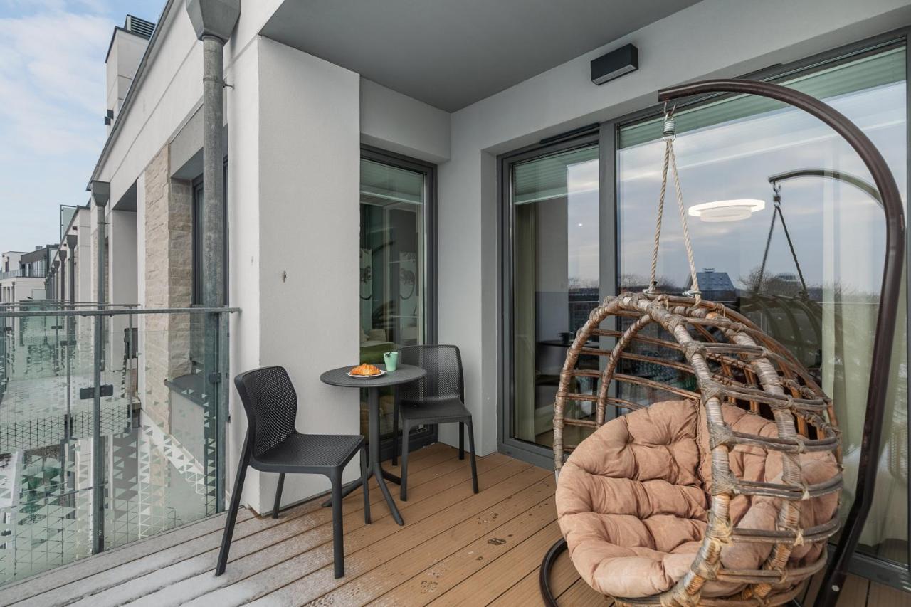 Luxurious Apartment Nadmorskie Tarasy Kolobrzeg By Renters Prestige 外观 照片