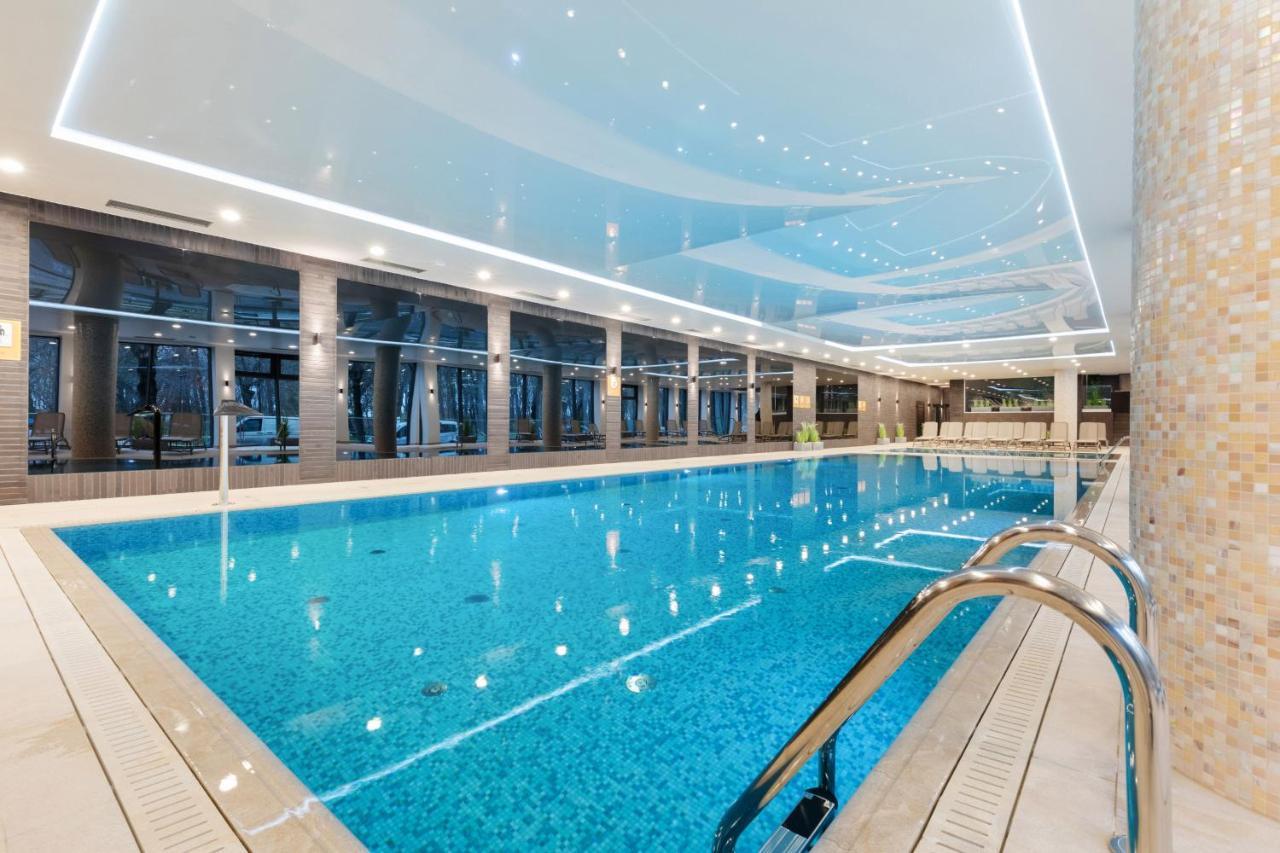 Luxurious Apartment Nadmorskie Tarasy Kolobrzeg By Renters Prestige 外观 照片