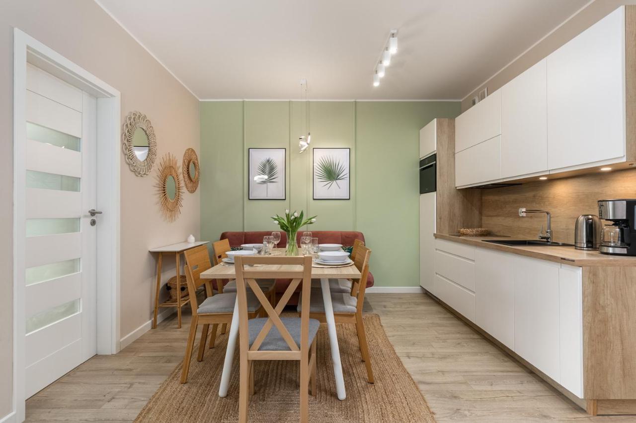 Luxurious Apartment Nadmorskie Tarasy Kolobrzeg By Renters Prestige 外观 照片
