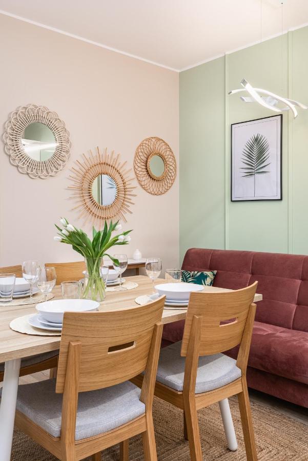 Luxurious Apartment Nadmorskie Tarasy Kolobrzeg By Renters Prestige 外观 照片