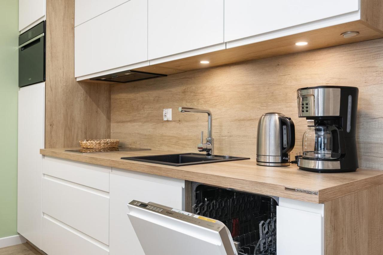 Luxurious Apartment Nadmorskie Tarasy Kolobrzeg By Renters Prestige 外观 照片
