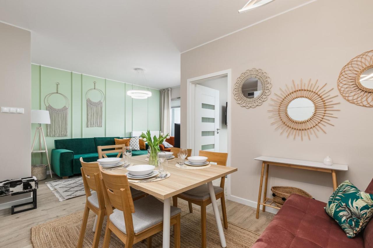 Luxurious Apartment Nadmorskie Tarasy Kolobrzeg By Renters Prestige 外观 照片