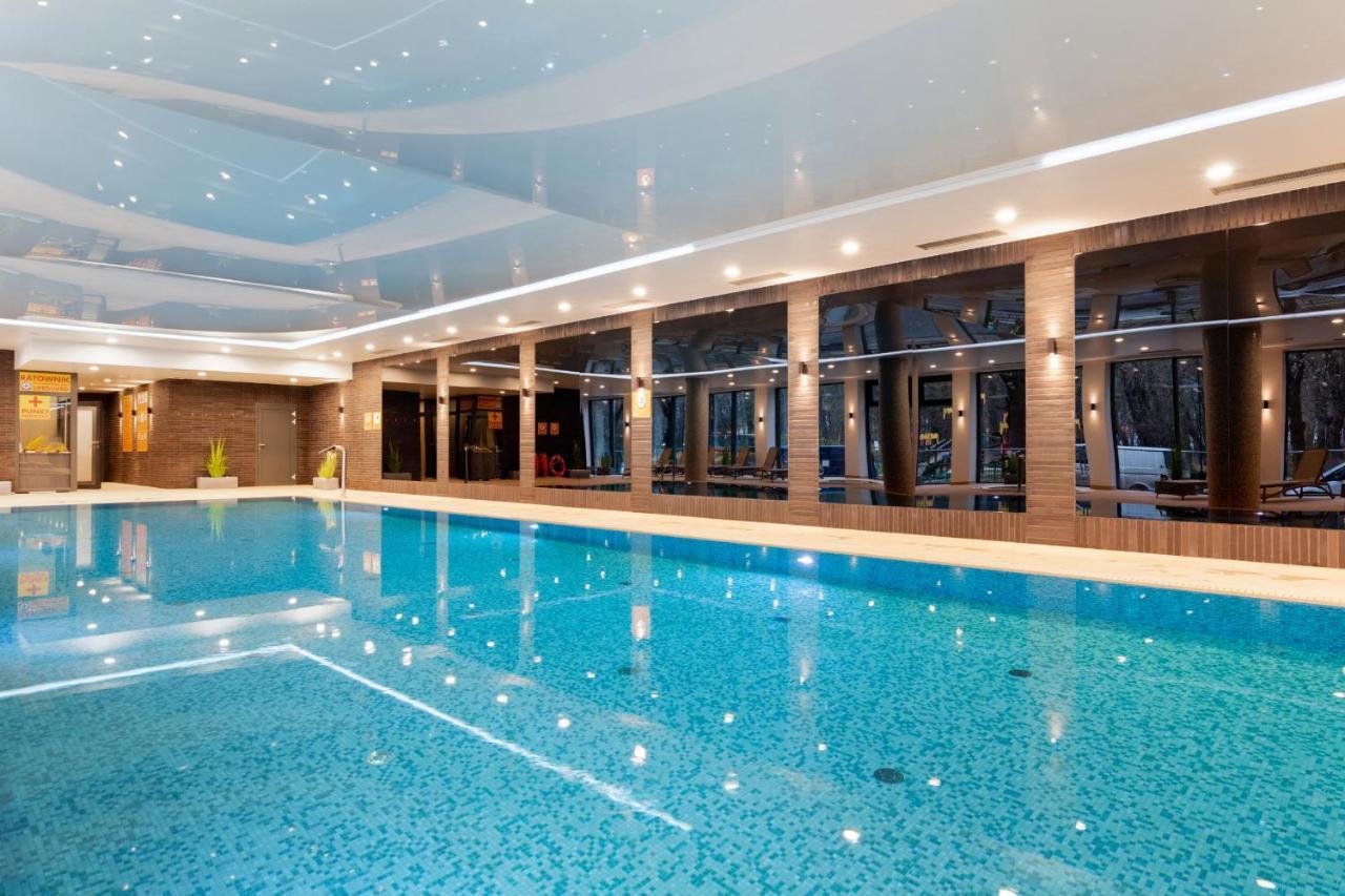 Luxurious Apartment Nadmorskie Tarasy Kolobrzeg By Renters Prestige 外观 照片