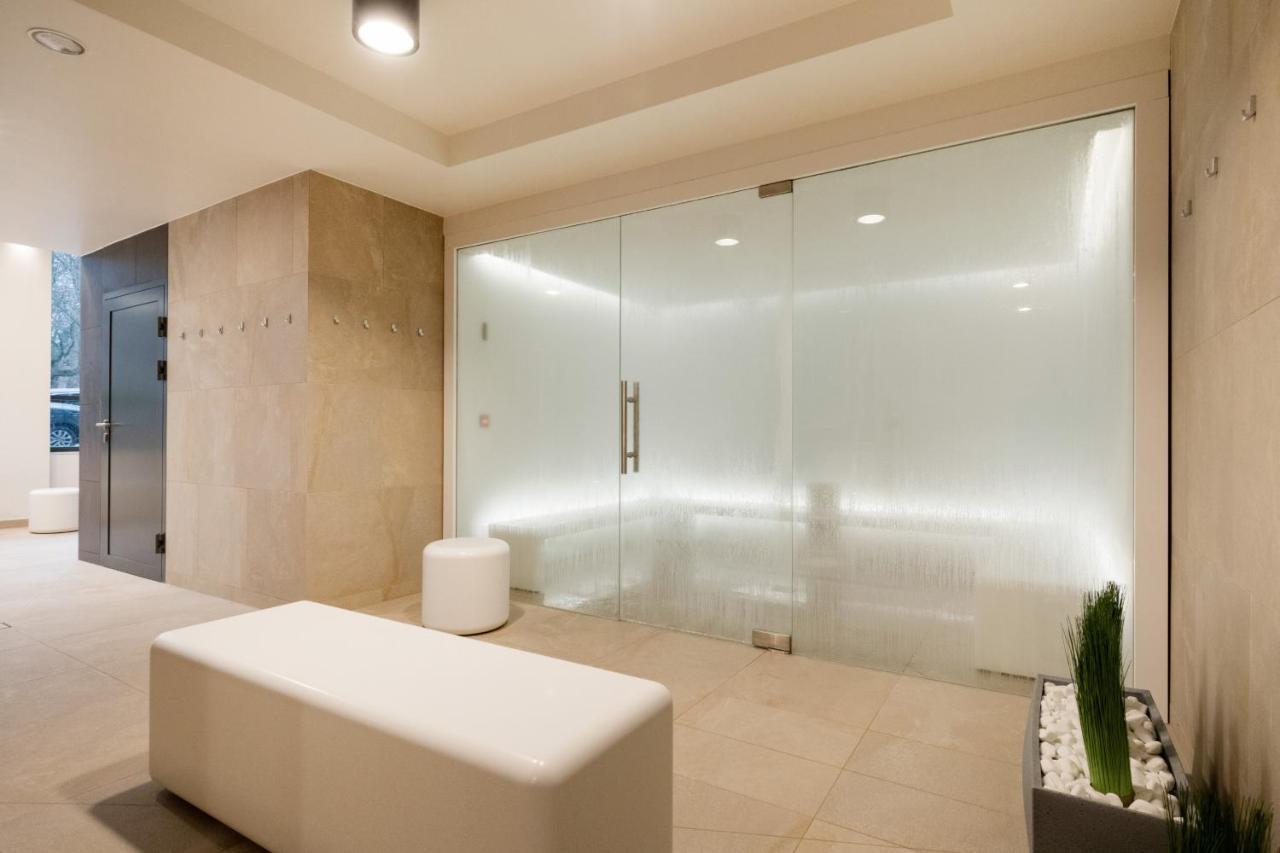 Luxurious Apartment Nadmorskie Tarasy Kolobrzeg By Renters Prestige 外观 照片